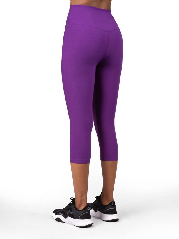 لگ ورزشی برمودا on running آن رانینگ